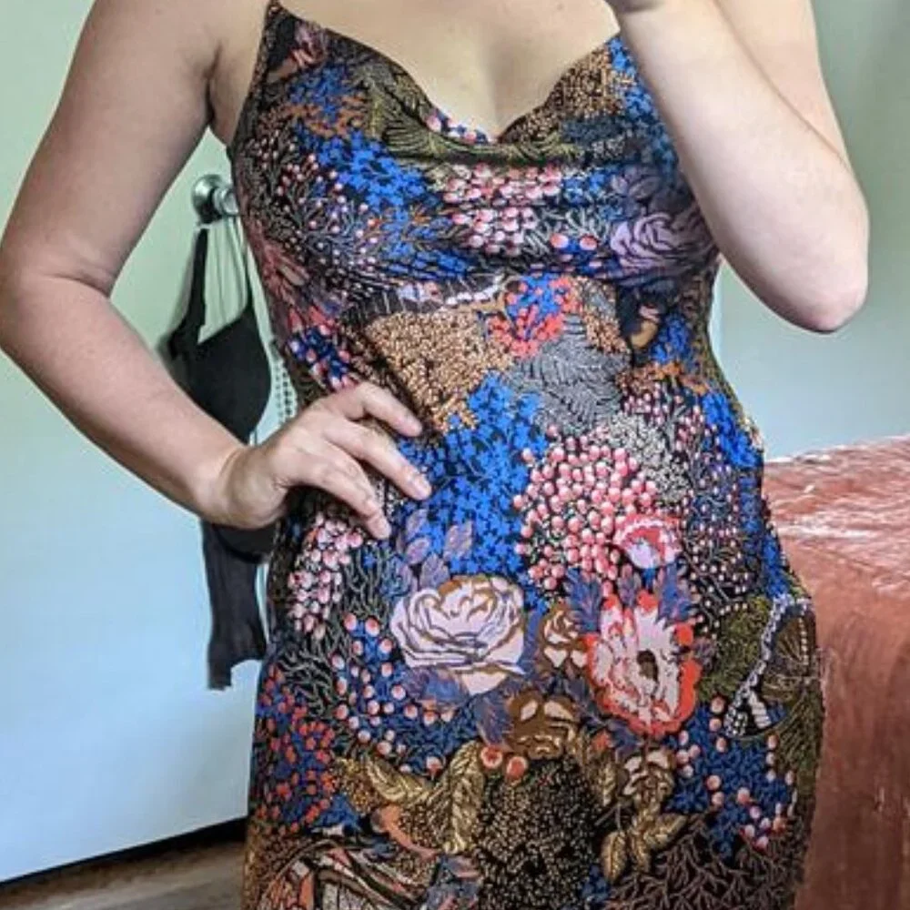 Anthropologie Elyse Luxe Bias Cut Slip Dress Multi Floral Silky ✨ 💃🏻 Medium - Picture 8 of 10